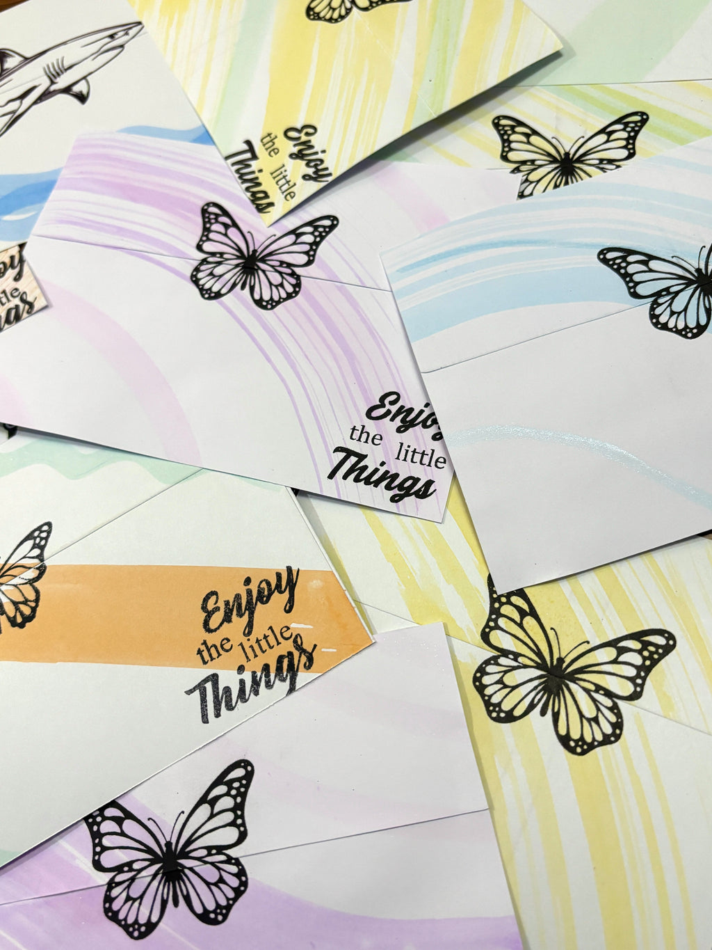 8 pc Envelope Back Set